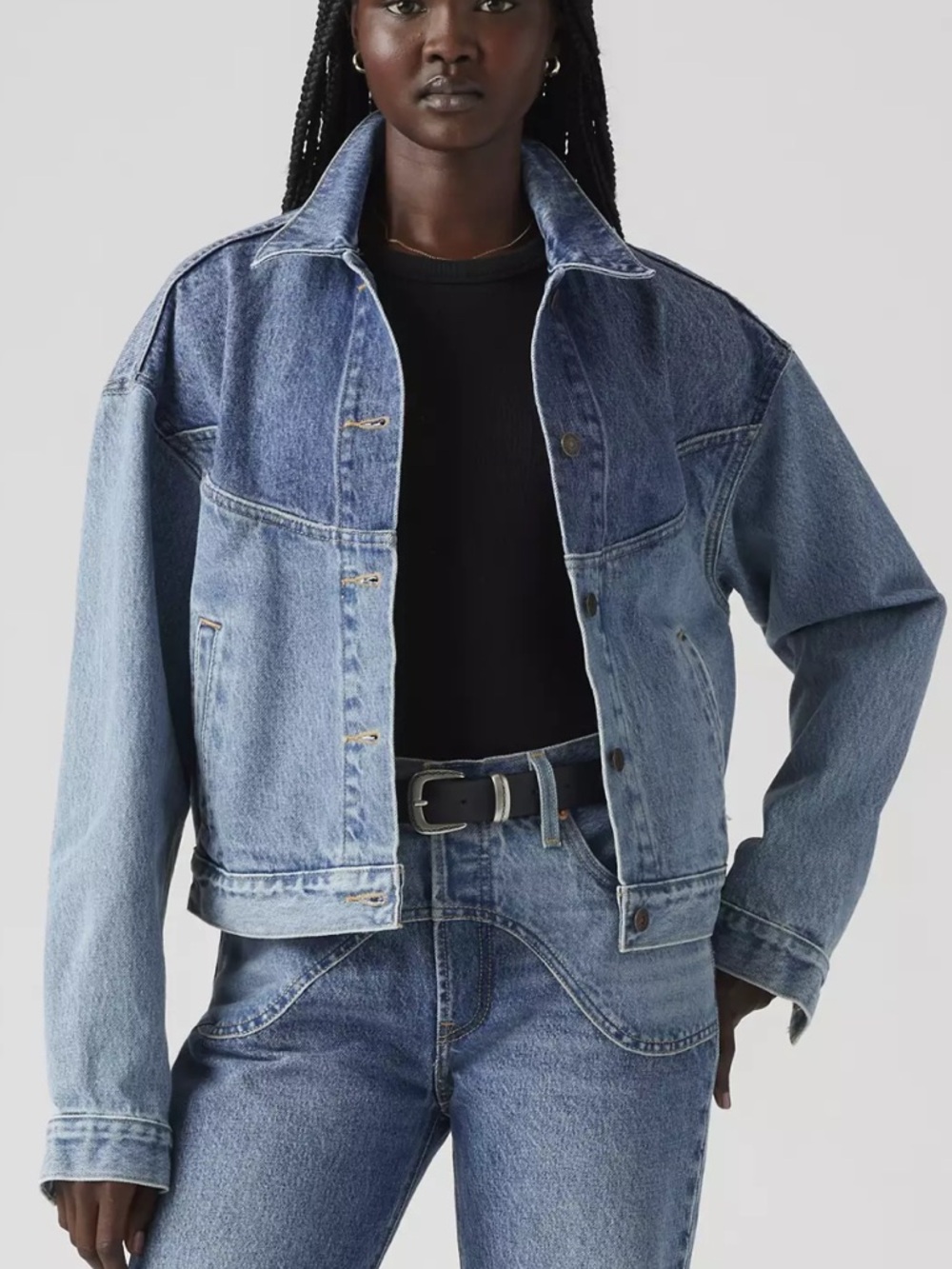 NWOT Levi’s Women Faded Washed Blue 2 Toned SHRUNKEN '90S WESTERN TRUCKER JACKET